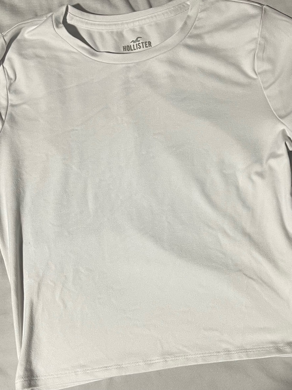 Hollister Women’s White Short Sleeve Crew T-Shirt